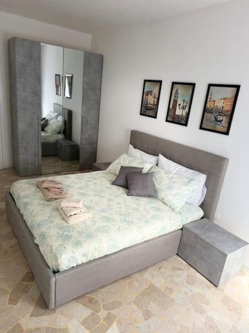 Grey * Venecia